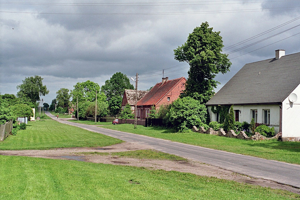 Blick auf die Dorfstrasse